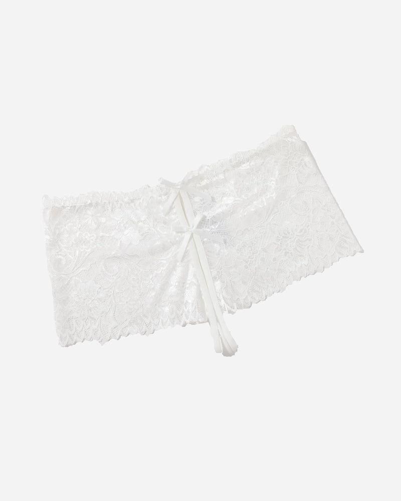 White high-waist lace panty with scalloped edges and center ribbon bow