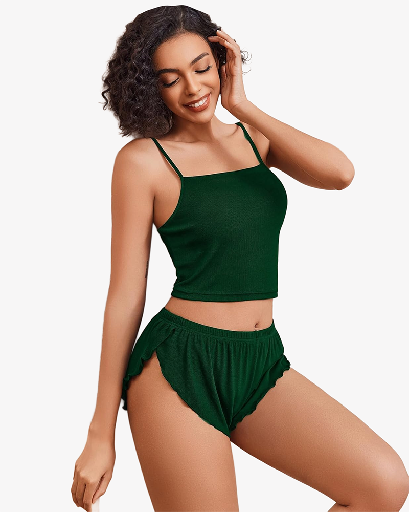 Ribbed pajama set with side-slit shorts, sleeveless crop top and matching briefs, green