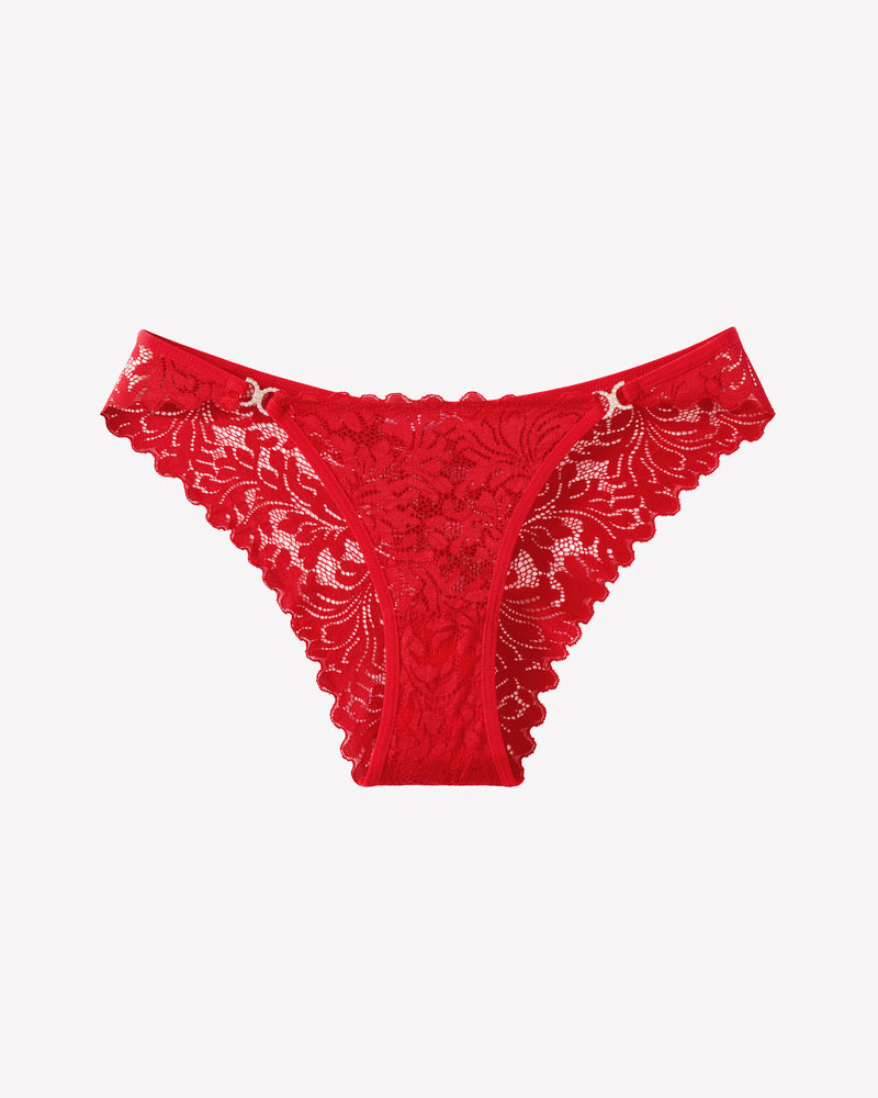 Low-rise lace cheeky underpants, red with scalloped lace edges