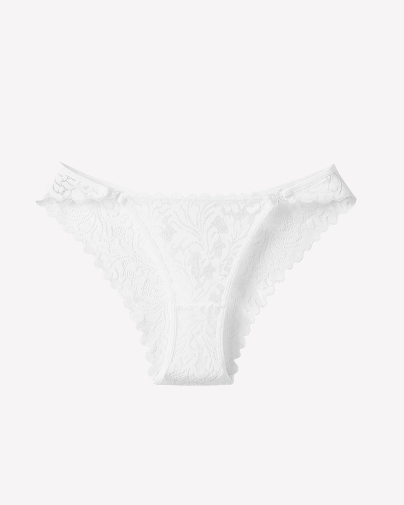 Low-rise lace cheeky underpants, white with scalloped lace trim
