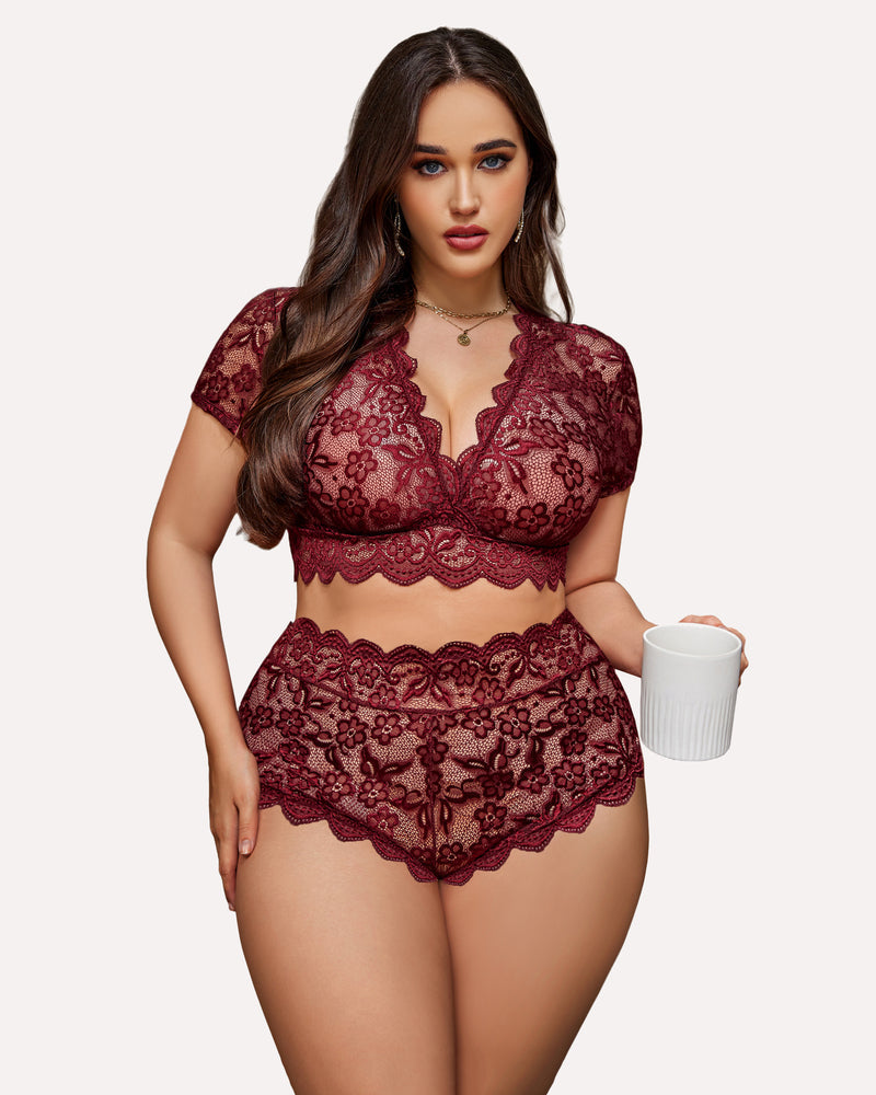 Wine red floral lace lingerie set with scalloped trim: V-neck top and high-rise shorts
