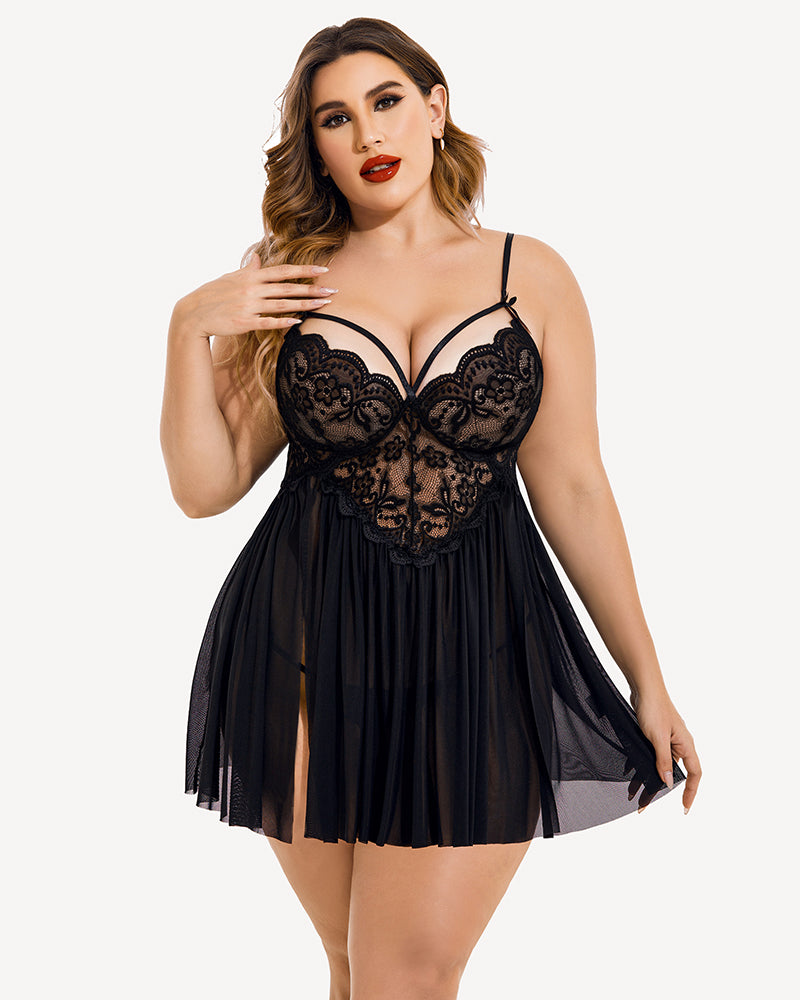 Plus size V-neck mesh babydoll with lace bodice and side slit, black