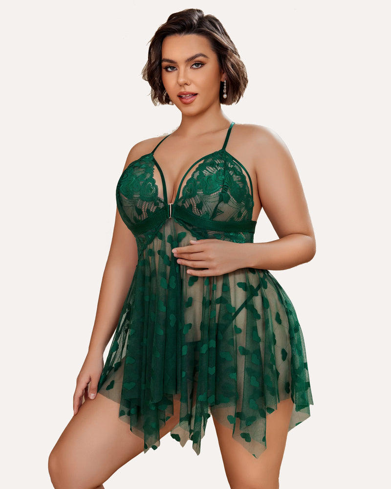 Green lace plus size nightdress with triangle lace cups and heart-pattern mesh tulle