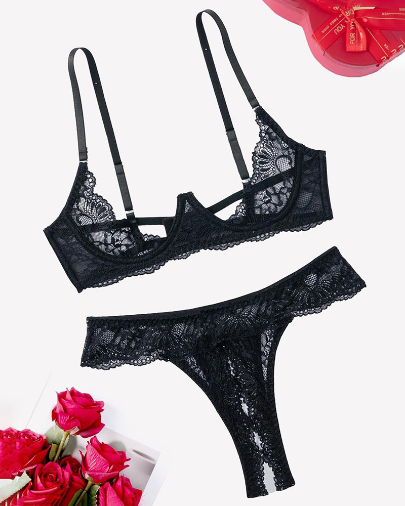 Black lace underwire push-up bra and matching thong set