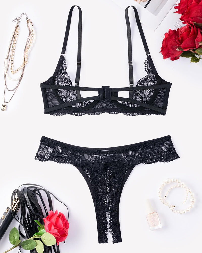 Black lace underwire push-up bra and matching thong set