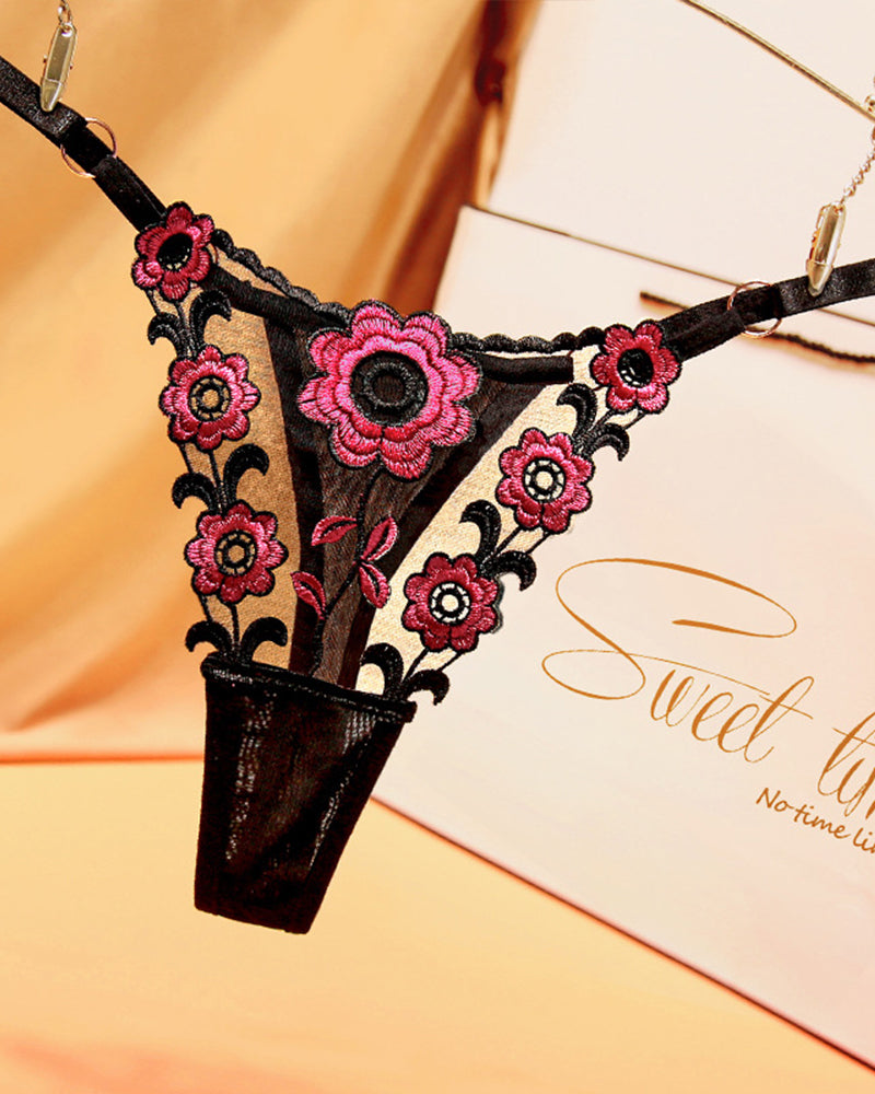 Low-waist triangle lace thong in black with pink floral lace appliques