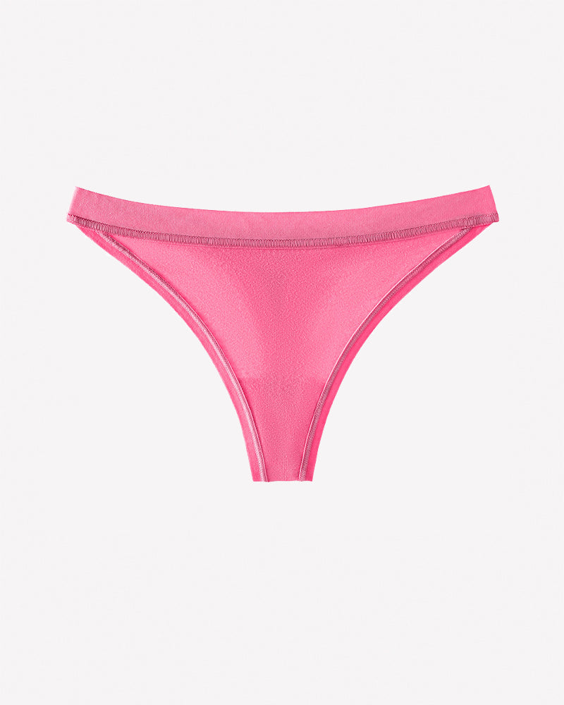 Low-rise seamless thong panties, rose red, smooth fabric and flat waistband